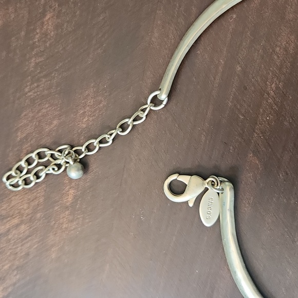 CHICO’S Goldtone Dakota Bib Statement Necklace - Picture 3 of 4